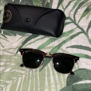Ray Ban Tortoise shell club masters- Polarized